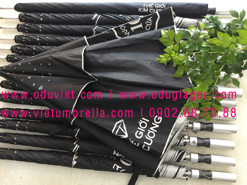 xưởng sản xuất ô dù cầm tay in logo quảng cáo